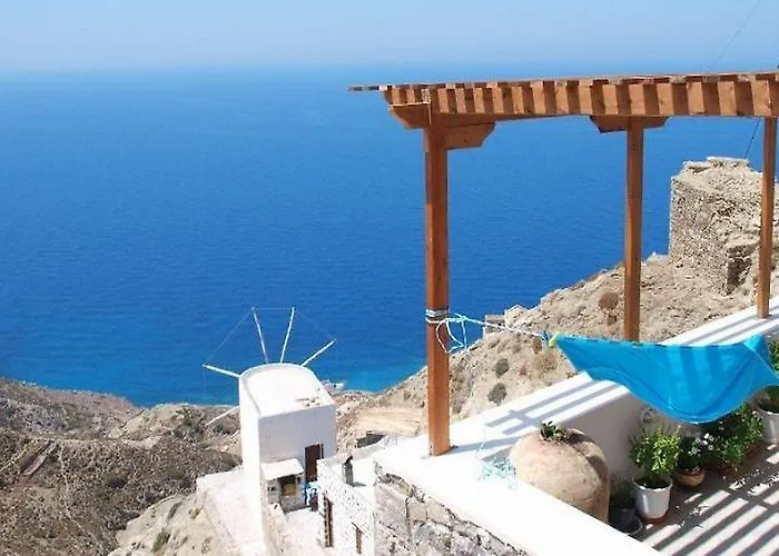 Albatros 3* أموبي