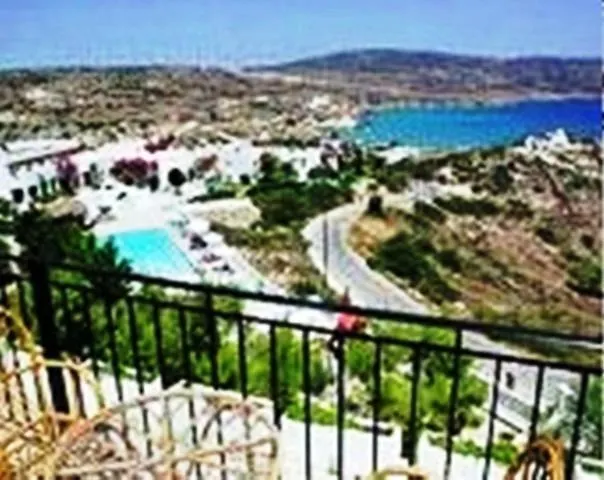 Albatros 3* أموبي